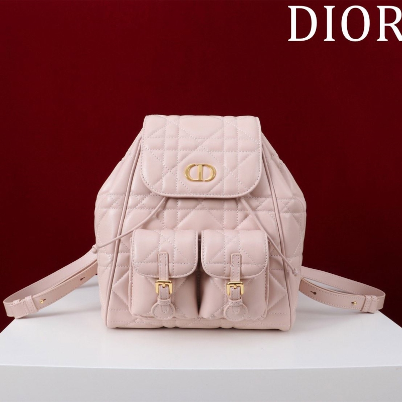 D*or backpacks